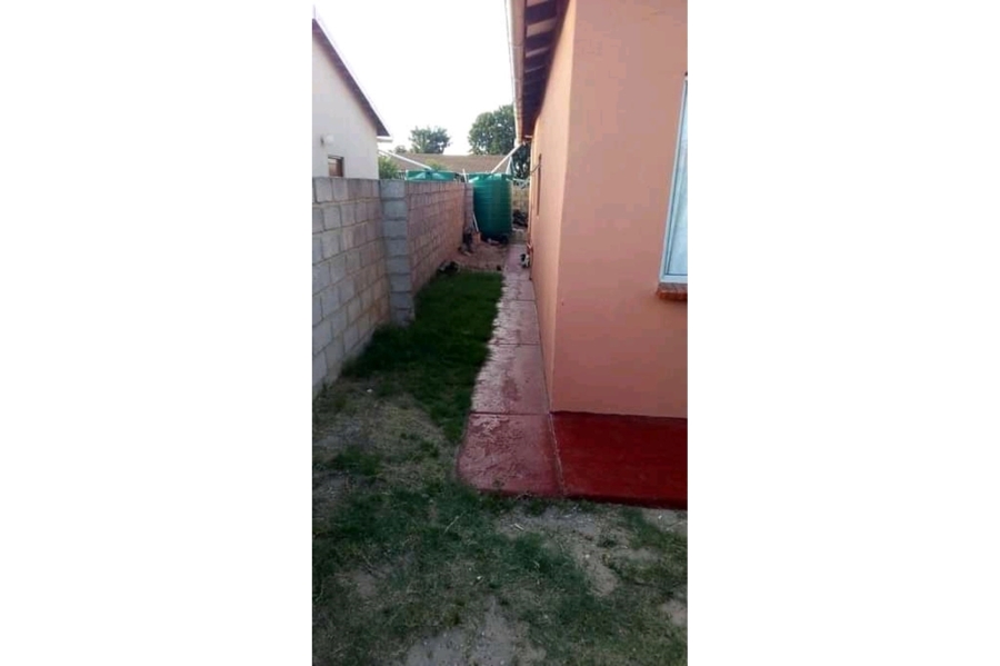 3 Bedroom Property for Sale in Soweto On Sea Eastern Cape
